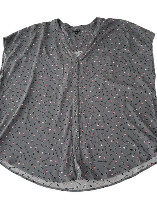 Tops - Torrid Gray Arrow Print Blouse